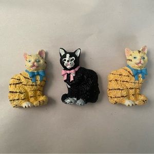 Vintage set of 3 cat kitty black white 3D button covers